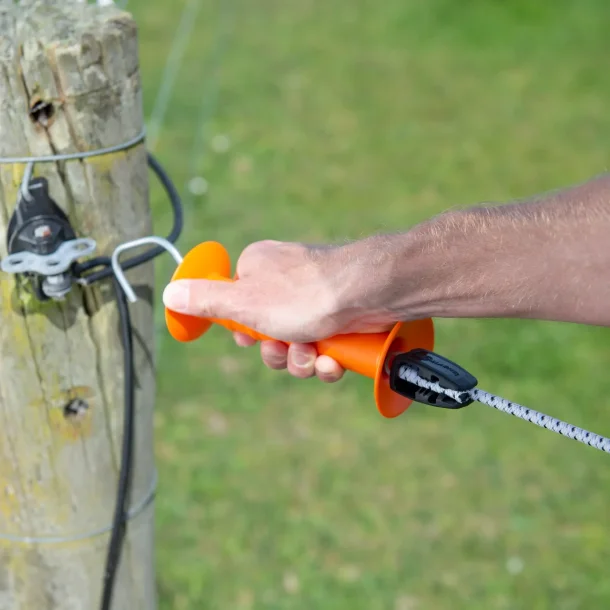 Elastisk ledningsklemme (10)